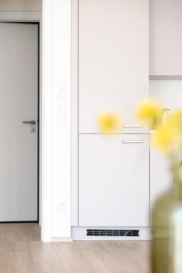 Newly Built Apartment In Vibrant Neighbourhood 프라하 외부 사진