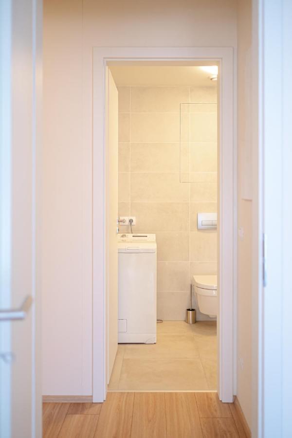 Newly Built Apartment In Vibrant Neighbourhood 프라하 외부 사진